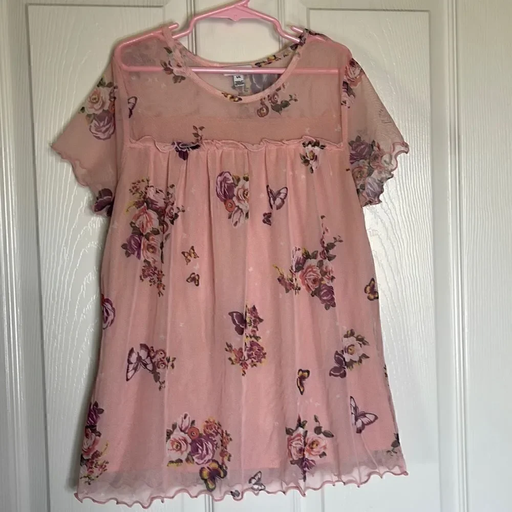 Love fire floral butterfly short sleeve top size L